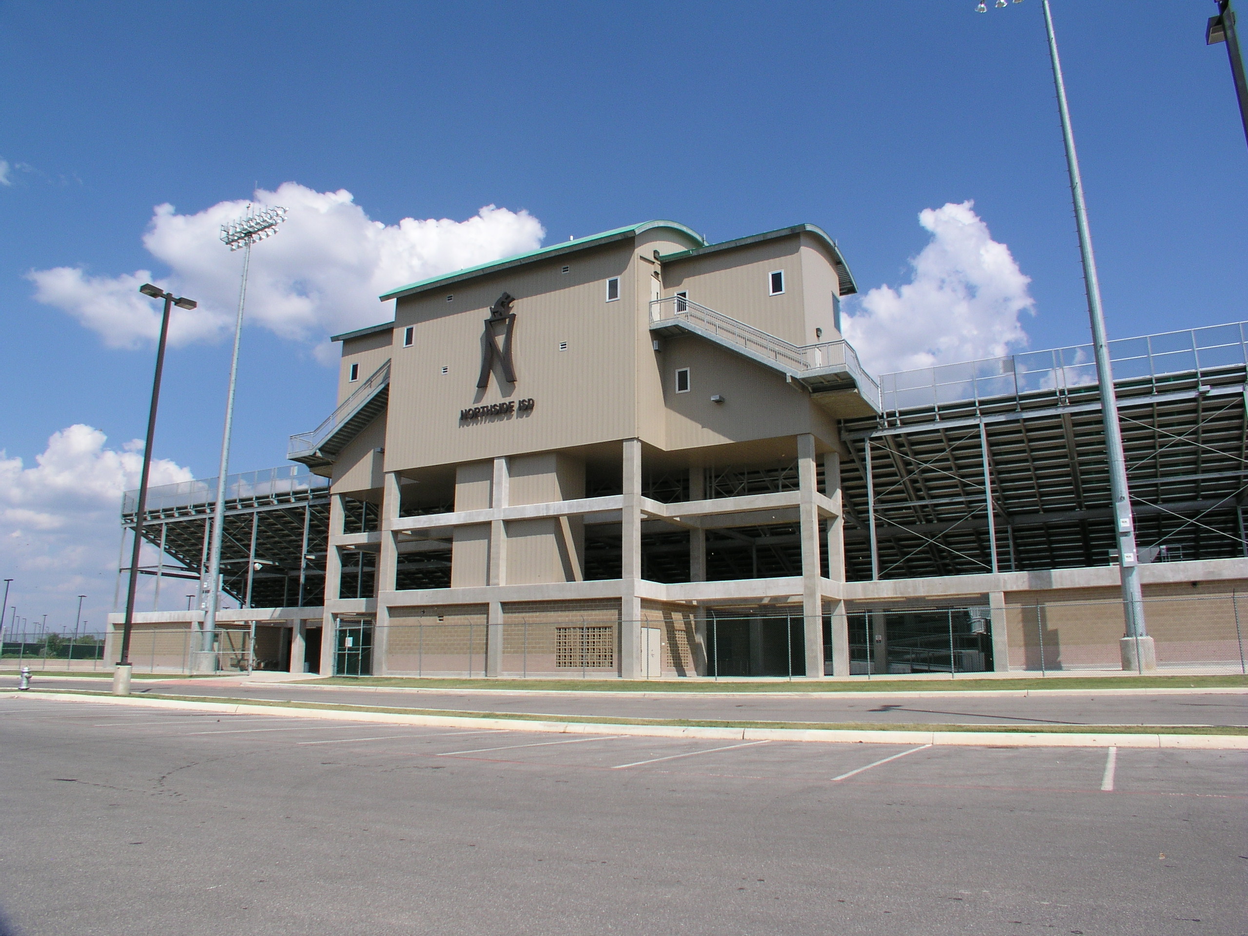 DUB FARRIS ATHLETIC COMPLEX Urban Concrete